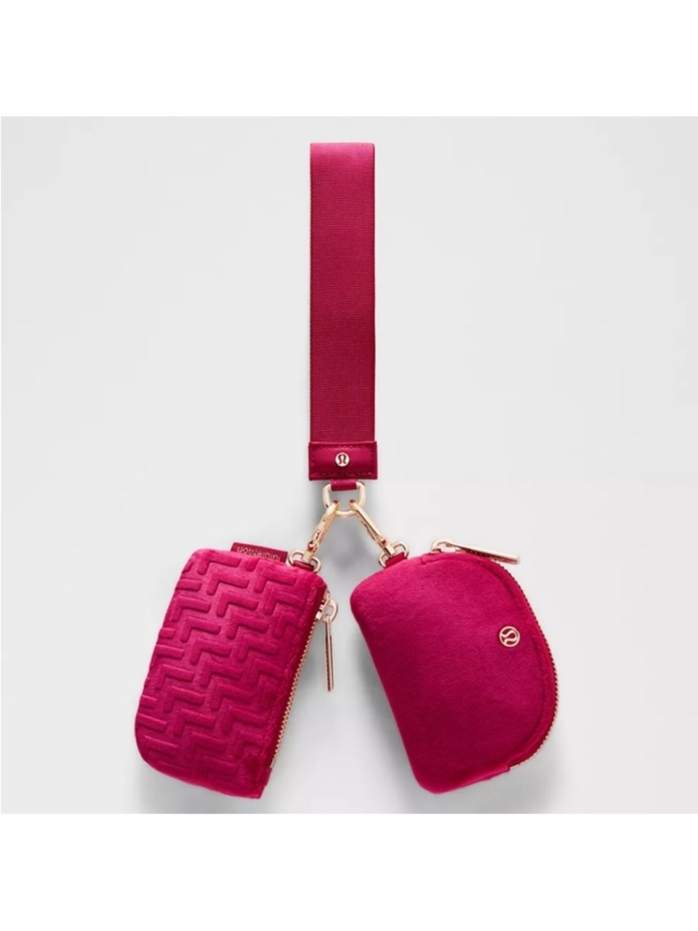 NWT sold out Lululemon Dual Pouch Wristlet *Plush Fleece" in berry rumble